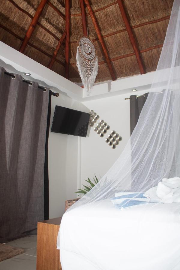 Blue Bird Hotel Bacalar Exterior photo